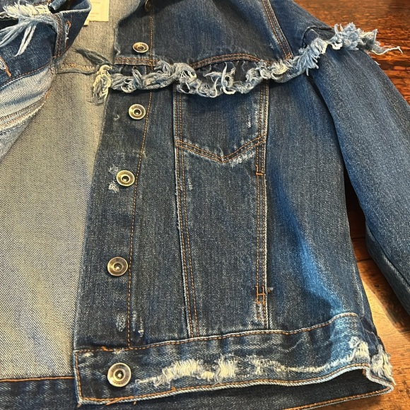 Zara Women's Denim Fringe Jean Jacket size Large - Picture 8 of 9